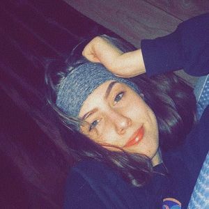 Meet your Posher, Brittney